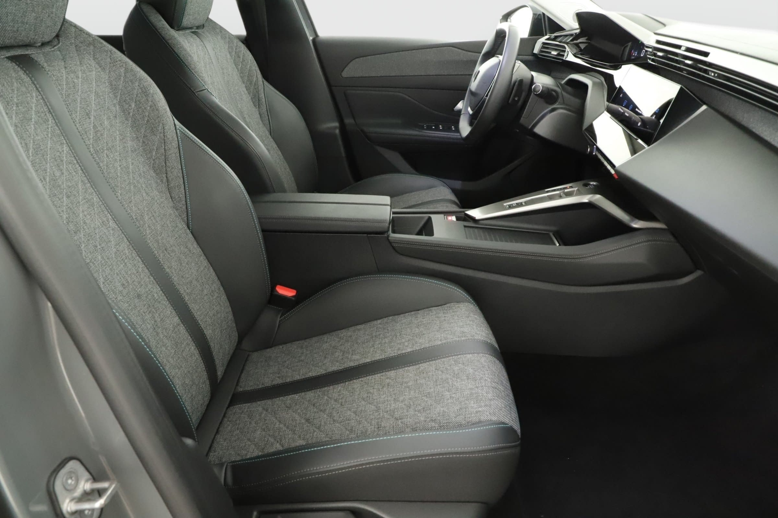 Peugeot 408 - 2024