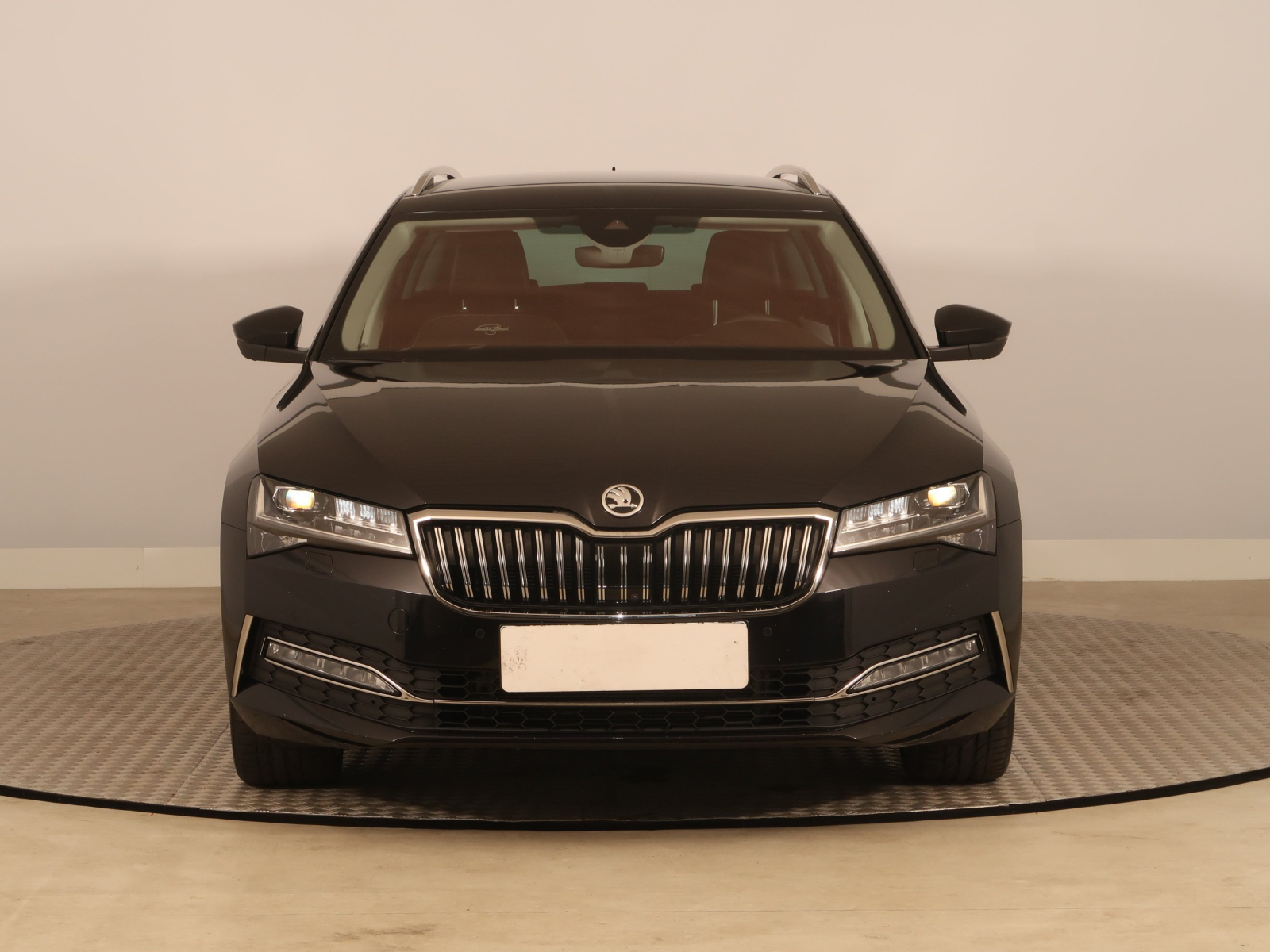 Škoda Superb - 2023