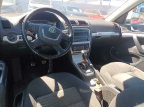 Skoda Octavia Scout - 2011