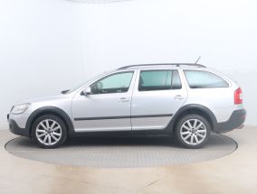 Škoda Octavia Scout - 2011