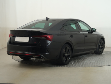 Škoda Octavia - 2023
