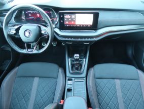 Škoda Octavia - 2023