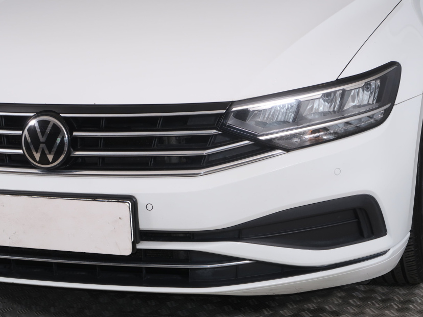 Volkswagen Passat, 2020