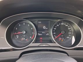 Volkswagen Passat - 2020