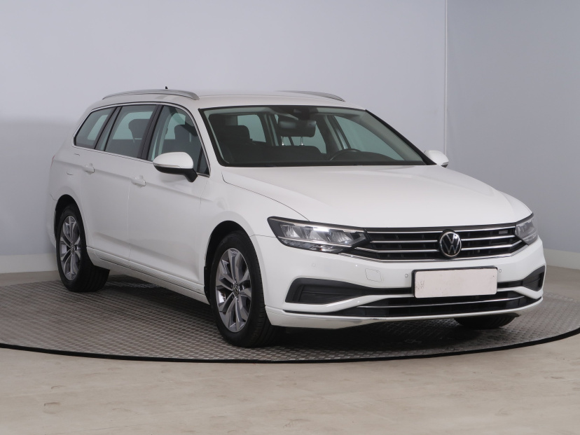 Volkswagen Passat, 2020