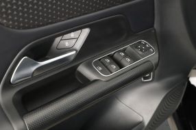 Mercedes-Benz GLB - 2024