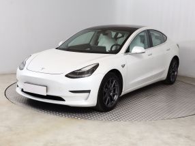 Tesla Model 3 - 2020