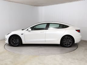 Tesla Model 3 - 2020