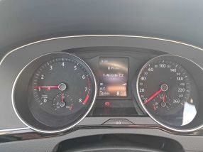 Volkswagen Passat - 2019