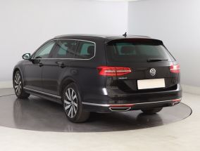 Volkswagen Passat - 2019