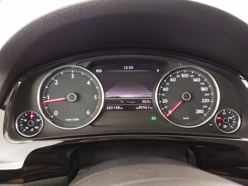 Volkswagen Touareg, 2016