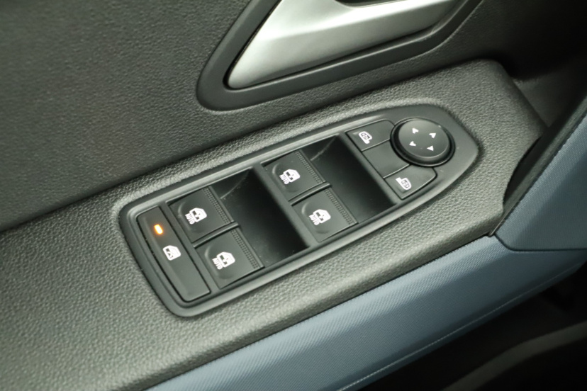 Dacia Duster, 2025