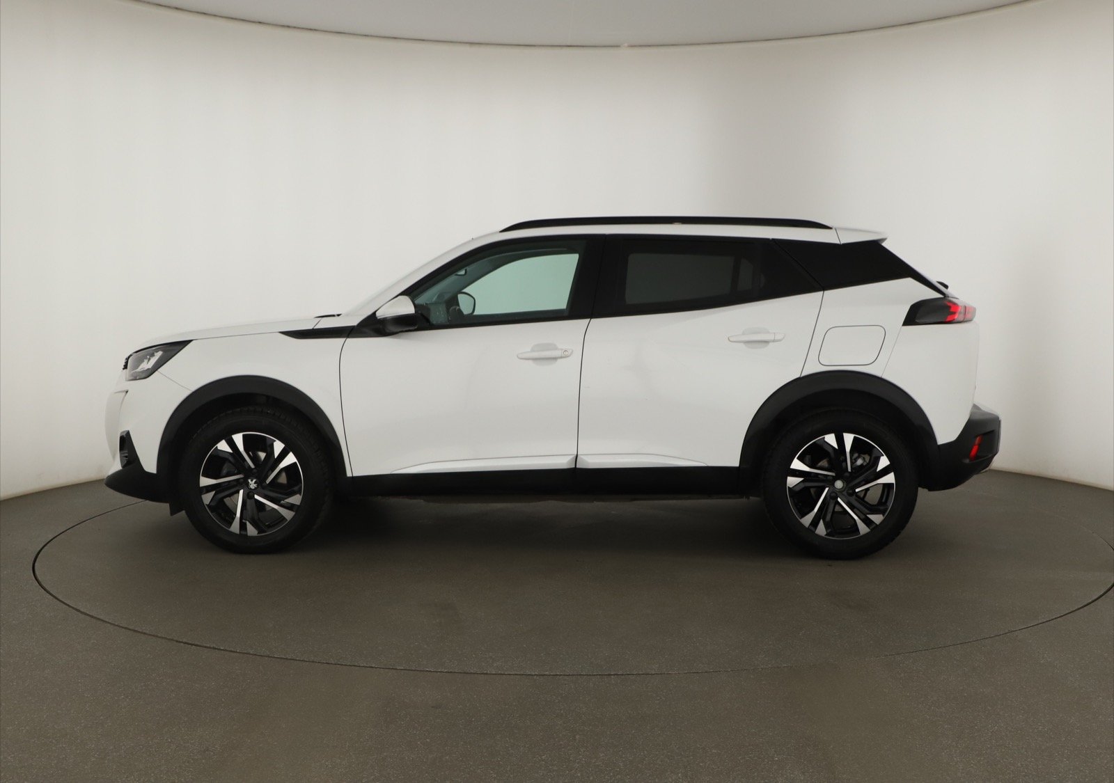 Peugeot 2008 - 2021