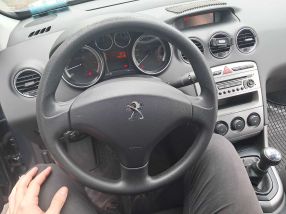 Peugeot 308 - 2013