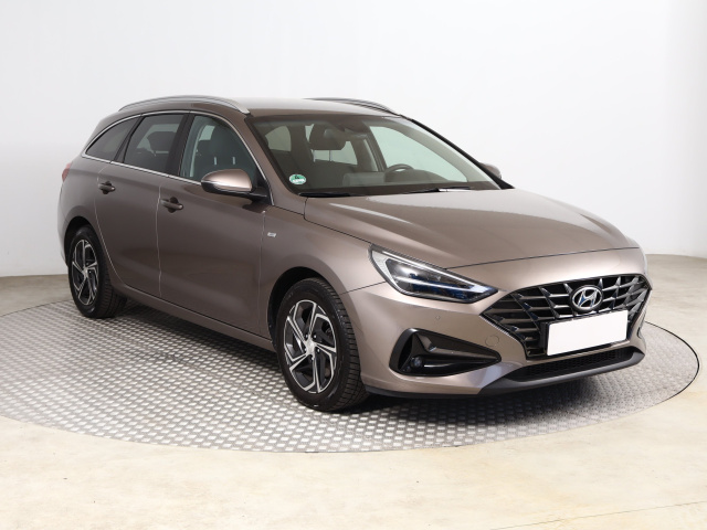 Hyundai i30 2021