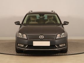Volkswagen Passat - 2014