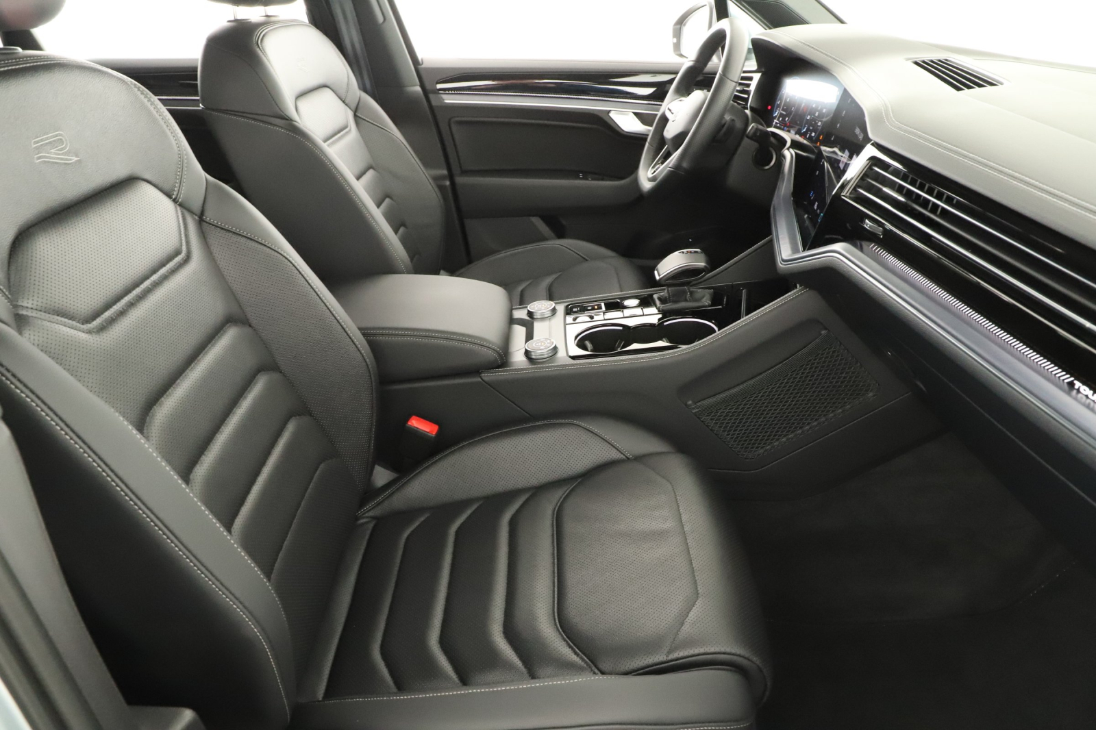Volkswagen Touareg - 2024