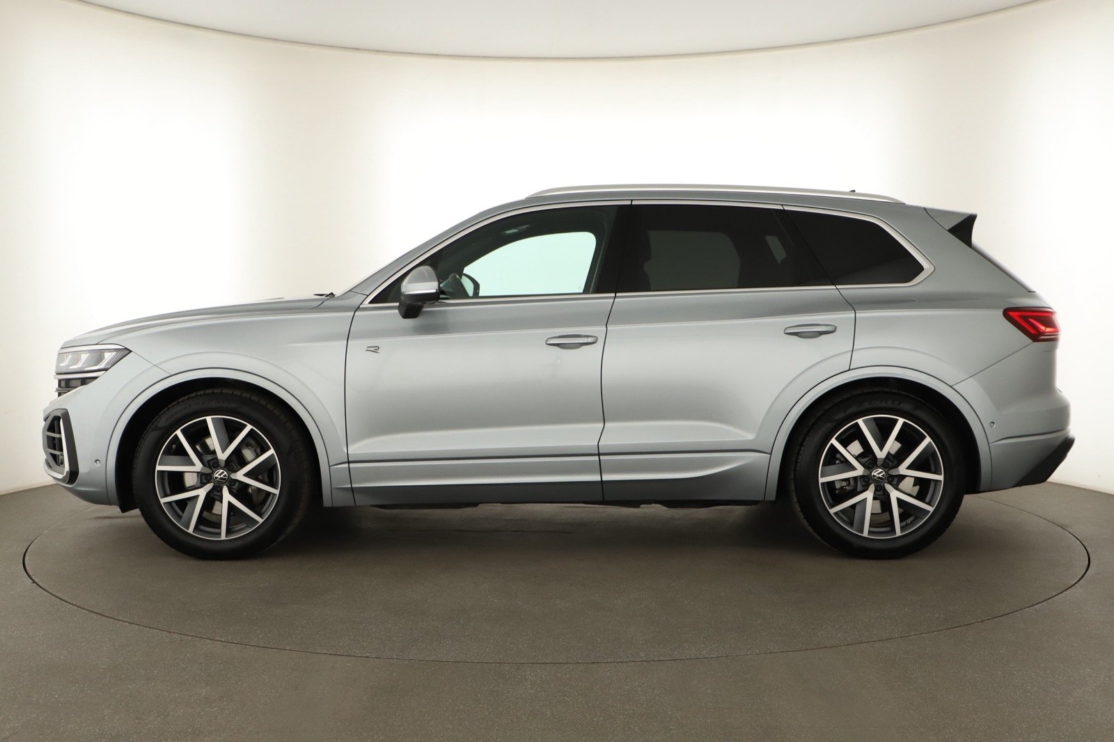 Volkswagen Touareg - 2024