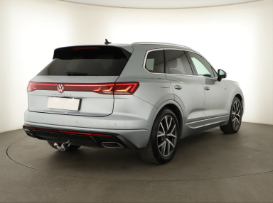 Volkswagen Touareg - 2024