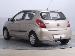 Hyundai i20 - 2010