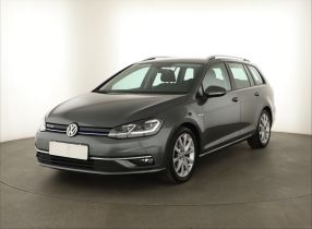 Volkswagen Golf - 2020