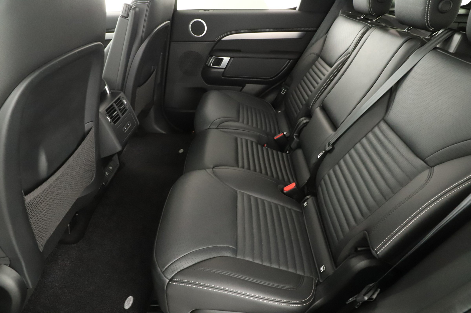 Land Rover Discovery - 2024