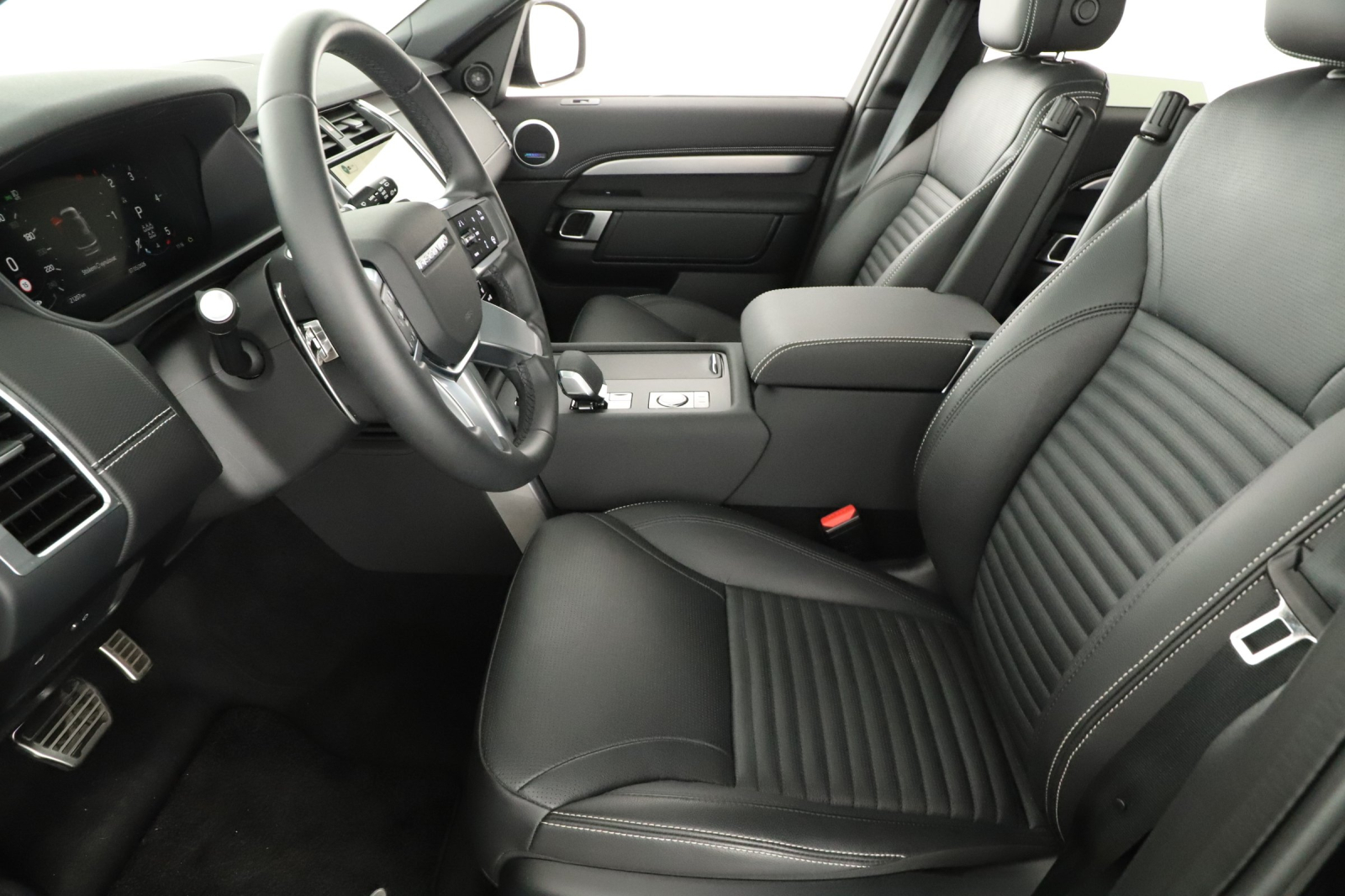 Land Rover Discovery - 2024