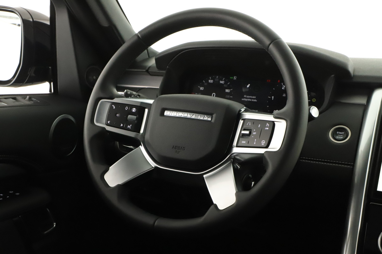 Land Rover Discovery - 2024