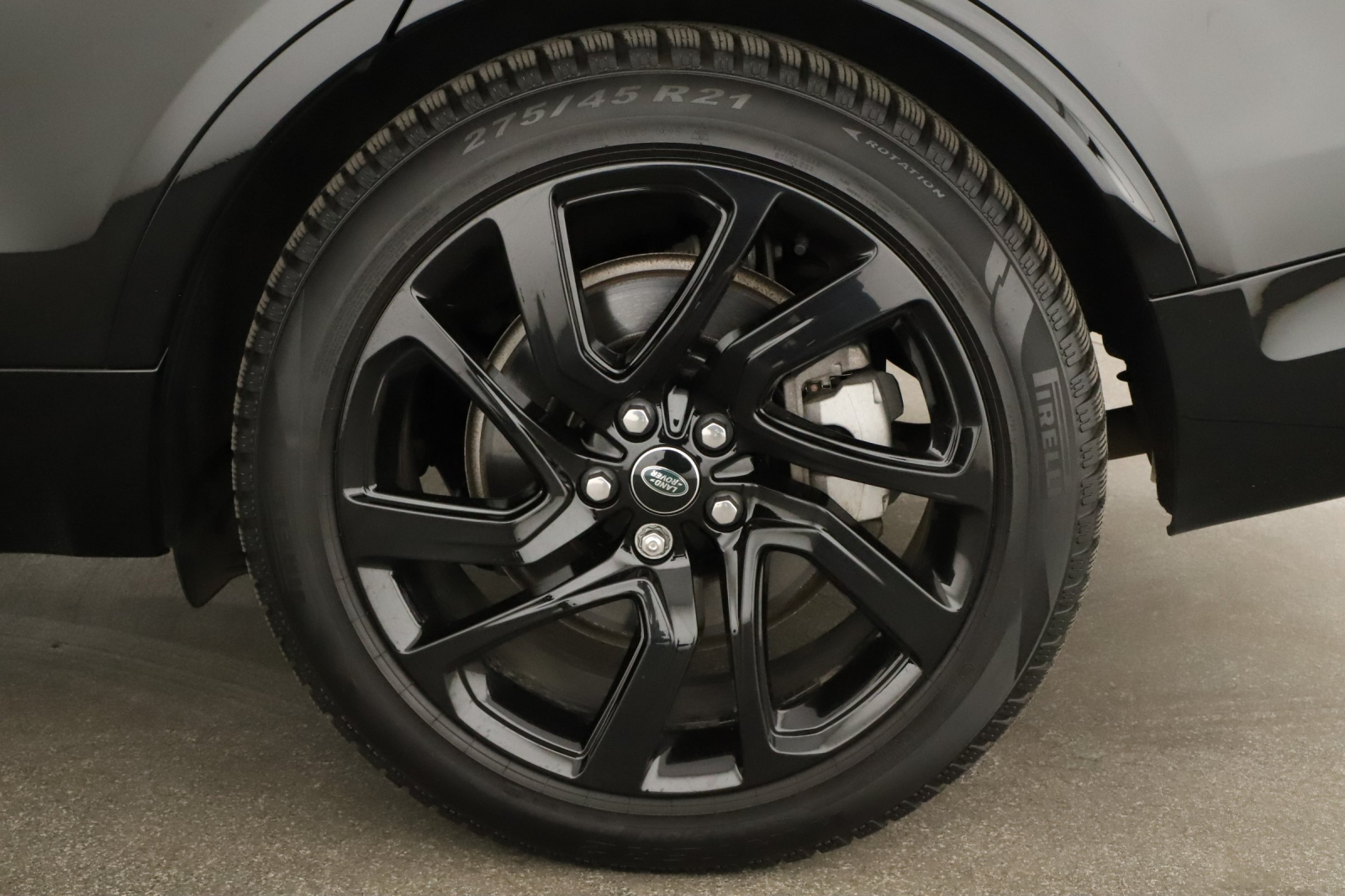 Land Rover Discovery - 2024