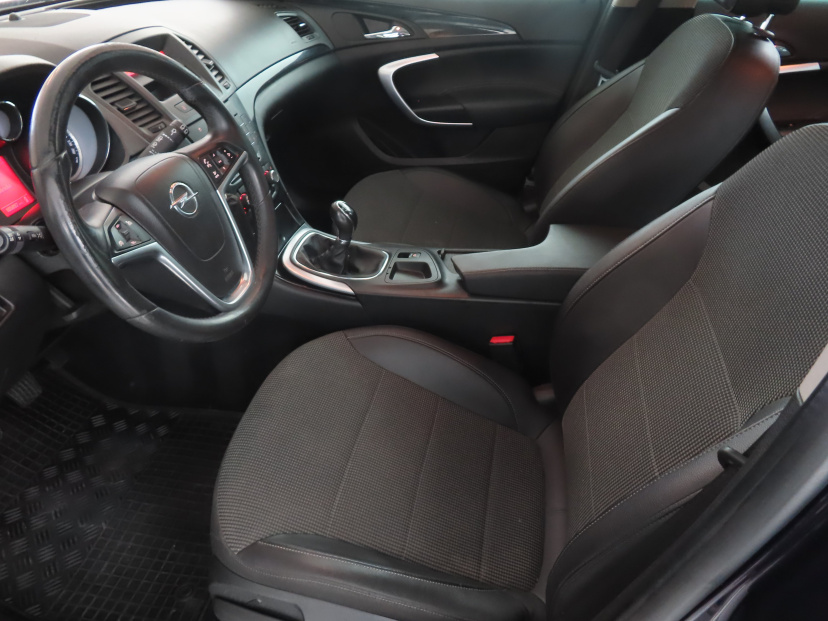 Opel Insignia, 2013