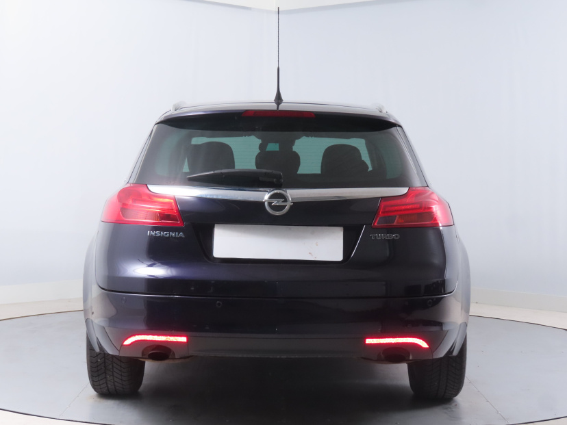 Opel Insignia, 2013