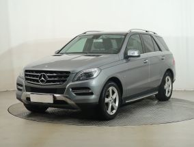 Mercedes-Benz ML - 2012