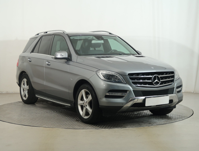 Mercedes-Benz ML 2012