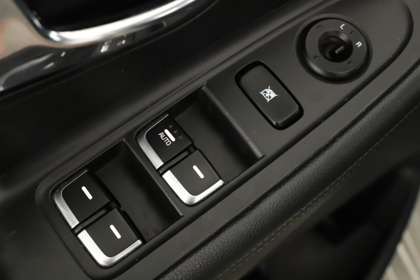 Kia Carens, 2013