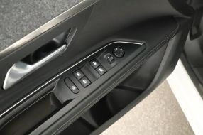 Peugeot 5008 - 2019