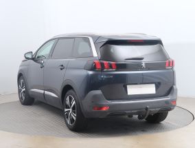 Peugeot 5008 - 2018