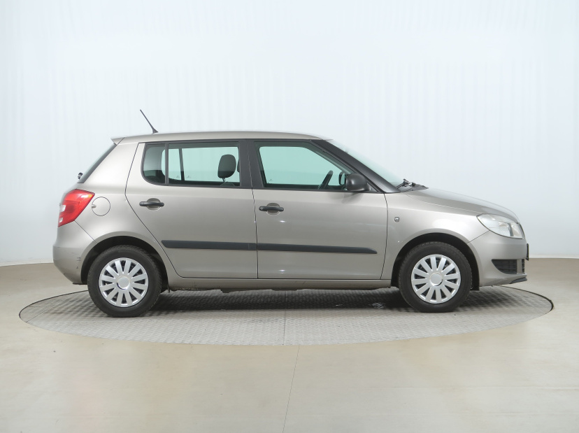 Škoda Fabia, 2011