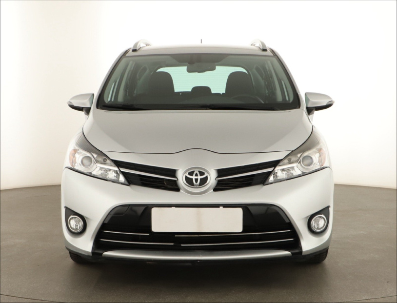 Toyota Verso, 2014