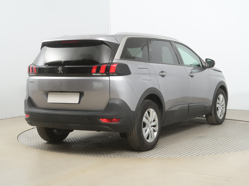 Peugeot 5008, 2020
