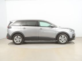 Peugeot 5008 - 2020