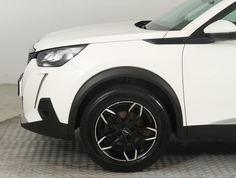 Peugeot 2008, 2020