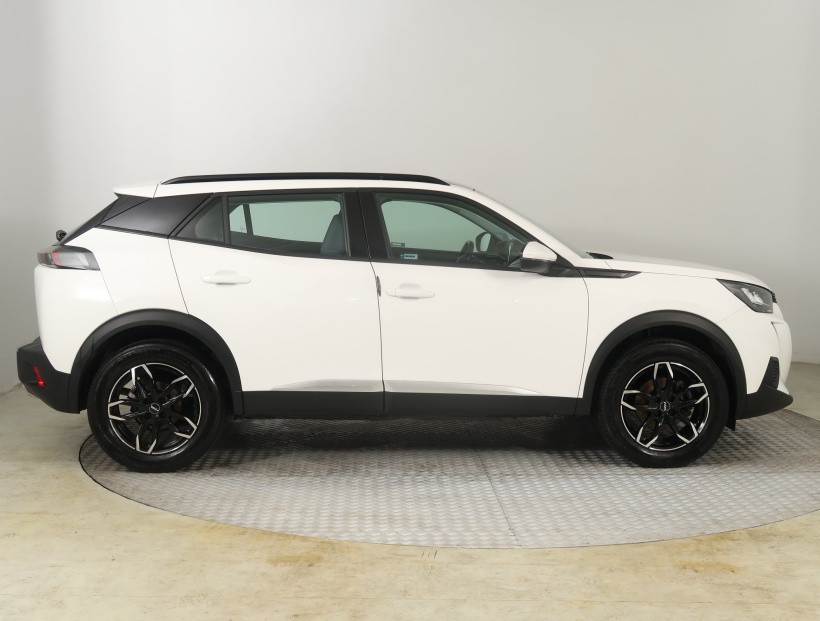 Peugeot 2008, 2020