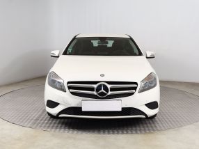 Mercedes-Benz A - 2014