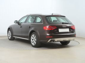 Audi A4 Allroad - 2014