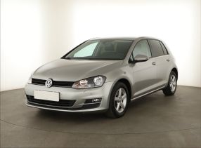 Volkswagen Golf - 2014