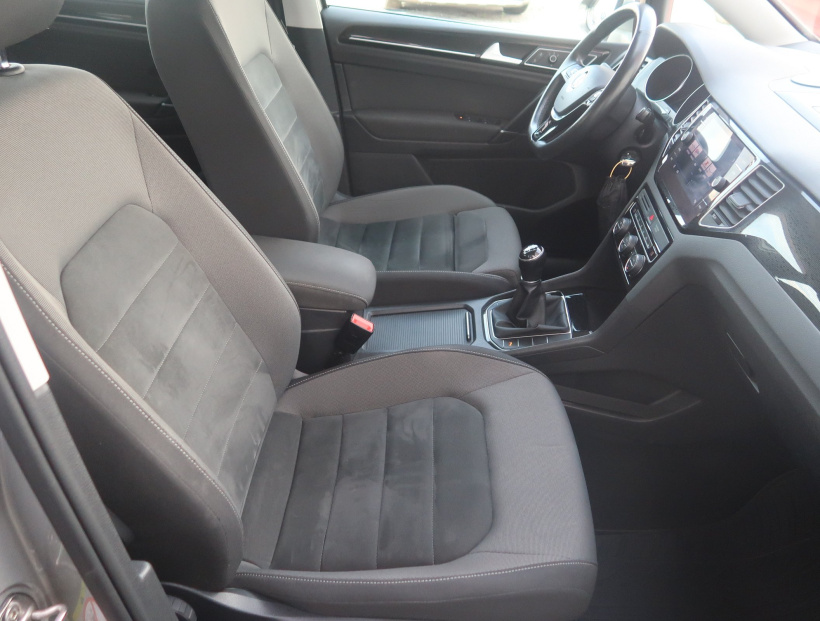 Volkswagen Golf Sportsvan, 2018