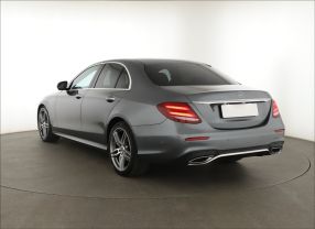 Mercedes-Benz E - 2018