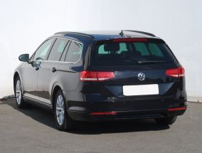 Volkswagen Passat - 2015