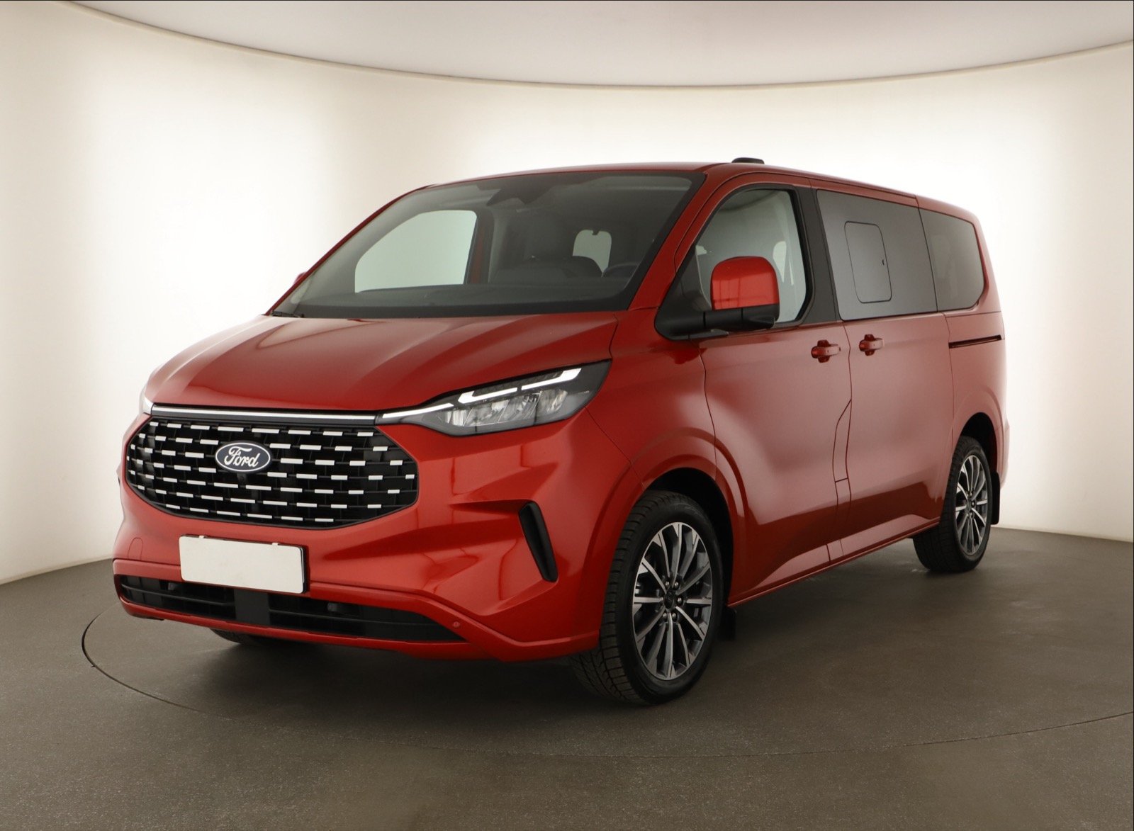 Ford Tourneo Custom - 2025