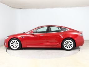 Tesla Model S - 2019
